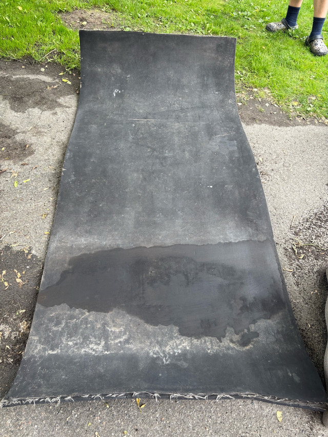 Rubber Matting in Skateboard in North Bay