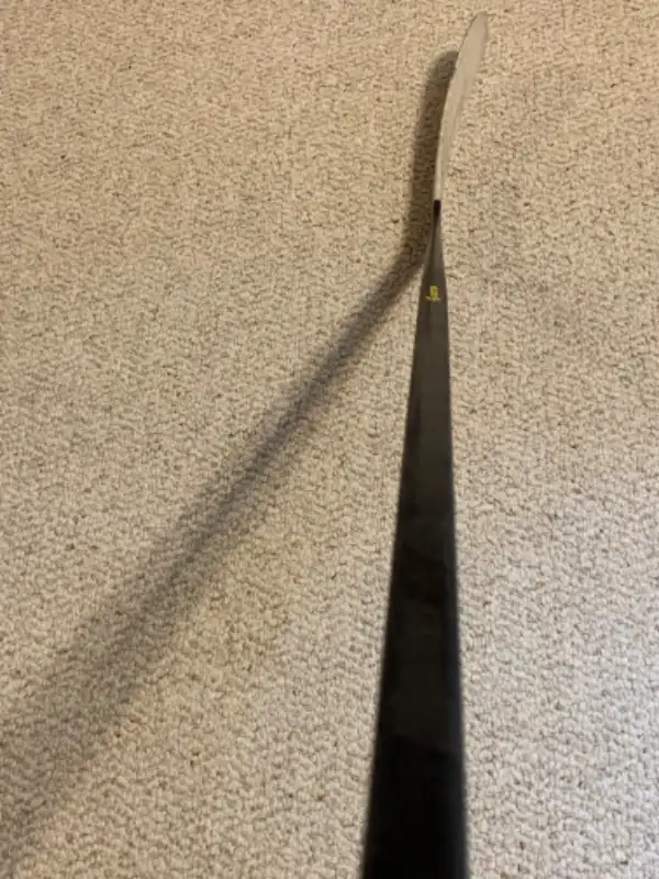 Used hockey stick - Good Quality - Reebok SickKick RBK in Hockey in Kitchener / Waterloo - Image 8