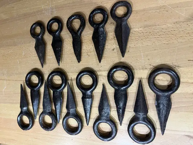 Antique raft spikes & Log Dogs, Soo Line and others in Hand Tools in North Bay - Image 3