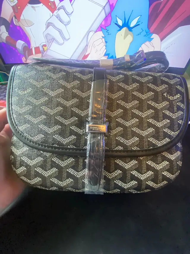 Goyard purse in Women's - Bags & Wallets in Yarmouth - Image 6