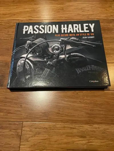 Jean Savary - Passion Harley : Plus qu’une moto, un style de vie, View more