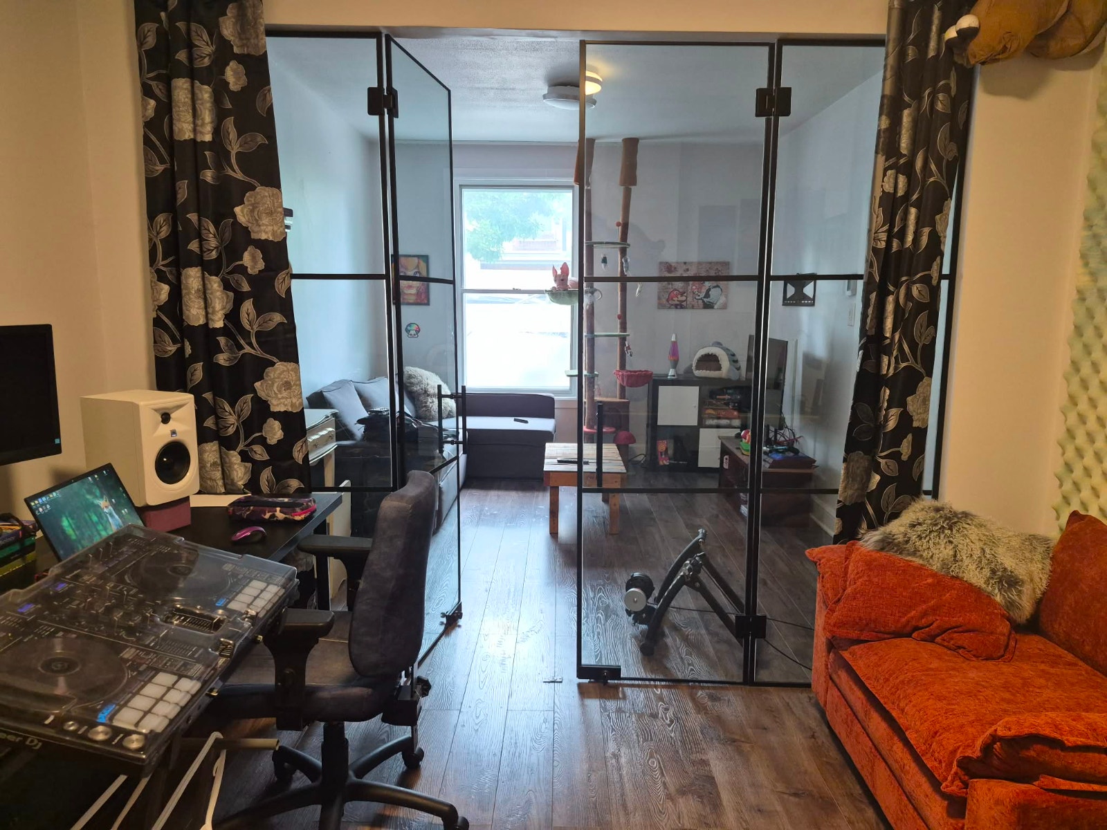 Grand appartement meublé tout équipé – Hochelaga — photo 3