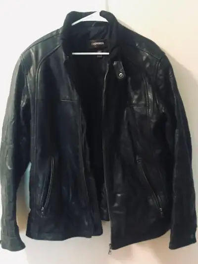 Mens Danier leather jacket for sale pick up only