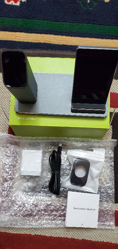 Brand New 2 in 1 Wireless Charging station for Apple device in General Electronics in Markham / York Region - Image 3