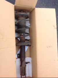 2003 Ford Escape front strut assembly 