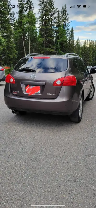 I’m selling my car good condition 2010 Nissan Rogue SL AWD hail damages Brand new both front cv axle...