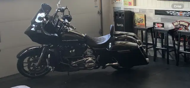 HD Road Glide (Trade or Cash) in Touring in Sarnia - Image 10