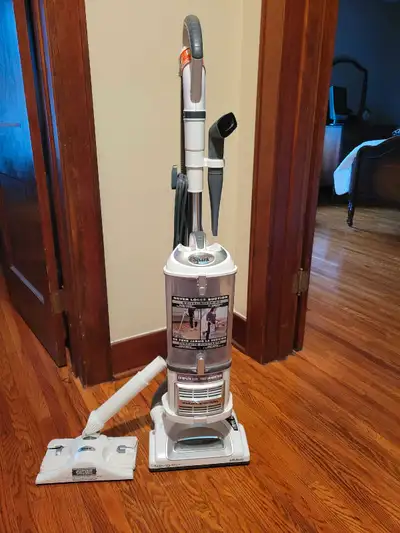 As new, only used a few times on area rugs as house is all hard floor finishes.