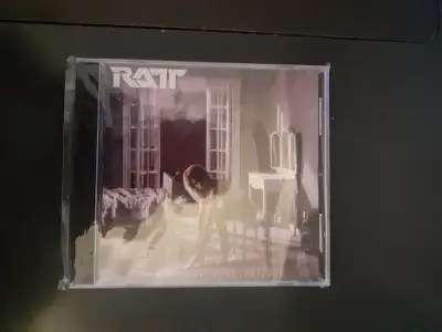 RATT INVASION OF YOUR PRIVACY ! ORIGINAL CD !, View more