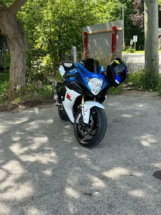 2012 Suzuki GSX-R750 (L2) in Sport Bikes in City of Toronto - Image 7