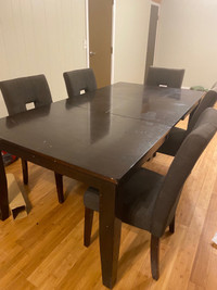 Dining table free