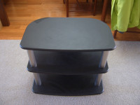 Excellent Condition Black TV Stand/TV Table