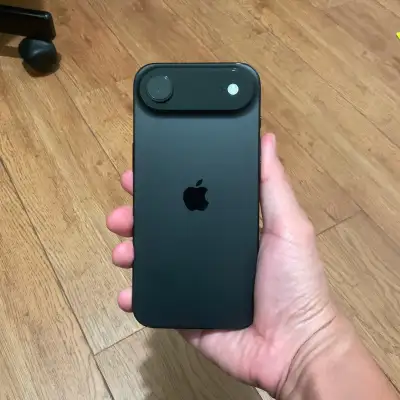 Apple iPhone Air - 256GB - Space Black (Factory Unlocked), View more