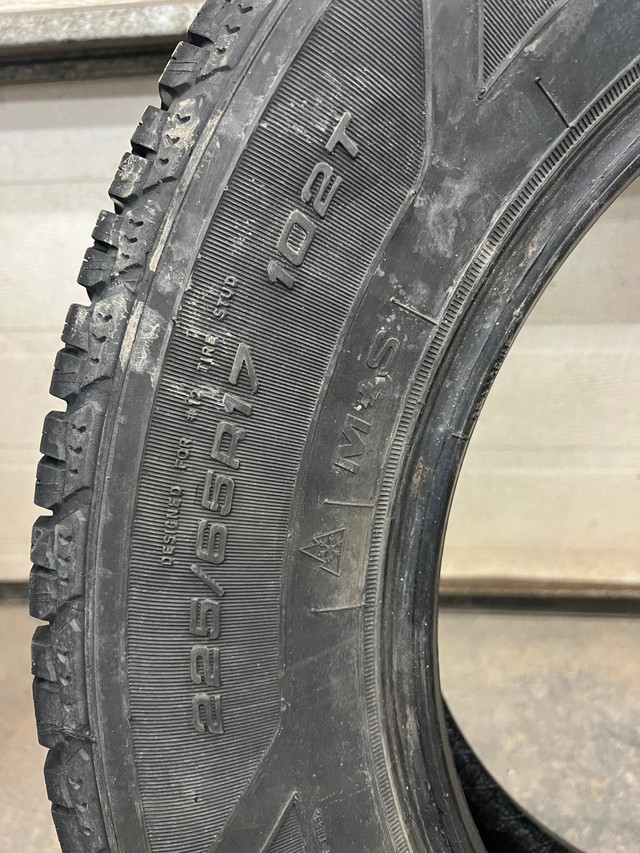 Goodyear 225/65R17 Winter Studded (used) in Tires & Rims in Miramichi - Image 3