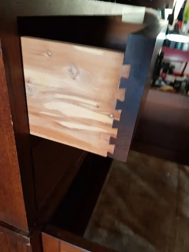 Entertainment Wall Unit in TV Tables & Entertainment Units in Mississauga / Peel Region - Image 3