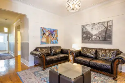 big apartment available for Grand Prix week, View more