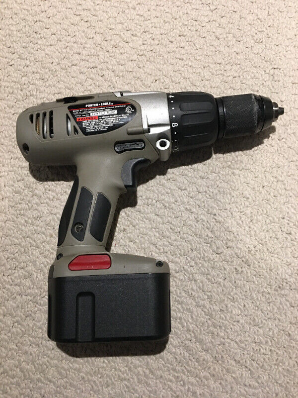PRICE REDUCED Porter Cable 1/2 "Cordless Hammer Drill/Driver in Power Tools in Napanee