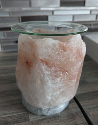 Diffuseur d'huiles essentielles lampe de sel rose Himalaya 