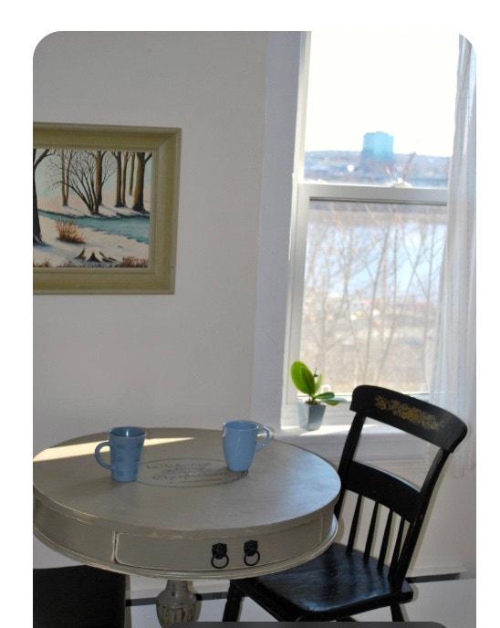 Cute Furnished Attic Suite 4