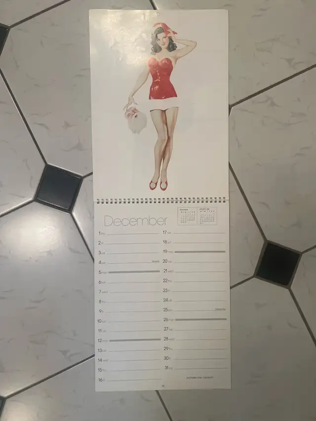 Varga 1988 Pin Up Calendar in Arts & Collectibles in Markham / York Region - Image 4