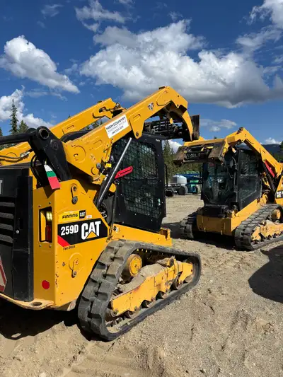 Message for daily, weekly and monthly rates! Multiple attachments available