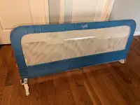 Adjustable Mesh Bed Rails