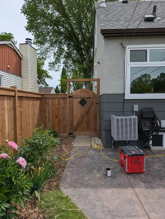 Carpenters for hire.492697888826347522
