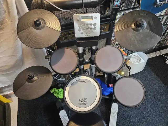 Roland HD 3 V Drums Lite in Drums & Percussion in Oshawa / Durham Region - Image 3