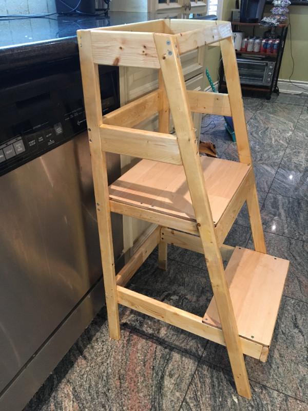 Kitchen helper step tower, Montessori inspired. in Feeding & High Chairs in City of Toronto - Image 4