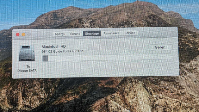 iMac 21'5 inch  late 2015  dans Ordinateurs de bureau  à Longueuil/Rive Sud - Image 3