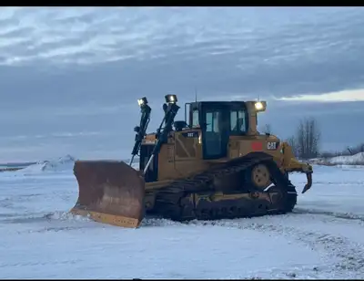 Must have experience on Dozer Grader Excavator Winch Truck Must have clean class 1 Please email resu...