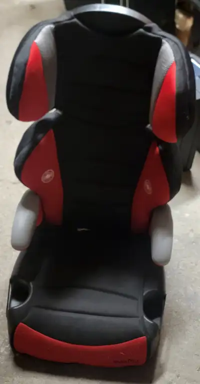 child seat / siege d’auto pour enfant, View more