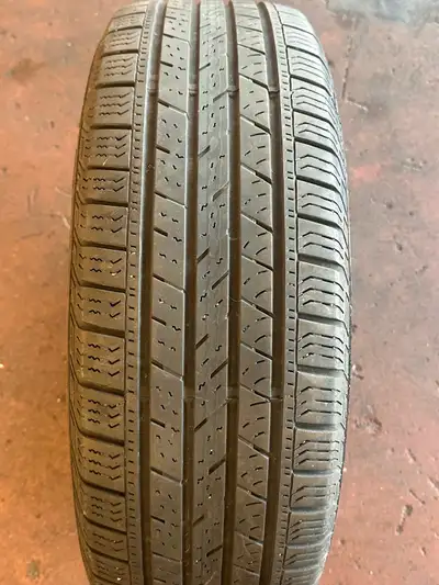Continental Cross contact 225/65R17 (Single Tire) All season