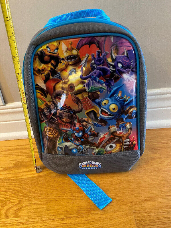 Small Blue Skylander backpack in Toys & Games in Ottawa - Image 2