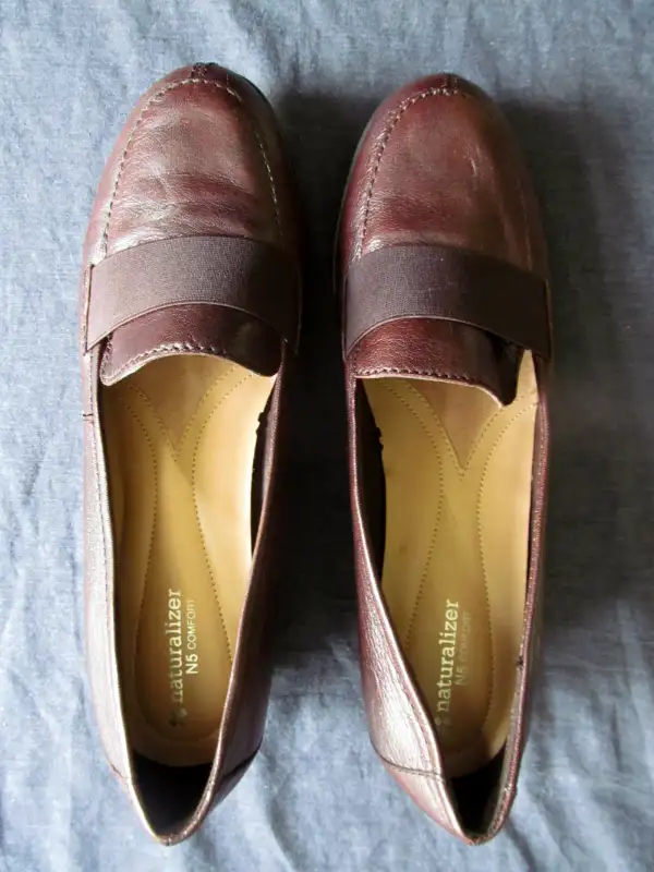 Shoes, Women's shoes Size 11, low heel shoes, Brown, NEW in Women's - Shoes in Markham / York Region - Image 6