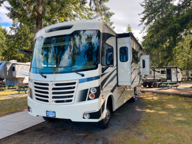 2019 Forest River FR3 29DS motorhome in RVs & Motorhomes in Comox / Courtenay / Cumberland - Image 3