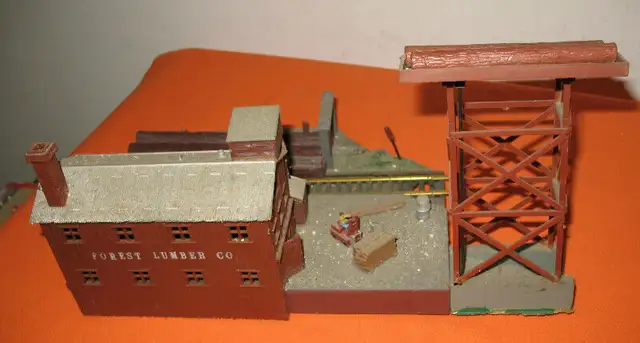 HO Scale Train  Lumber Station-Waterwheel Life Like Building in Hobbies & Crafts in Edmonton - Image 5
