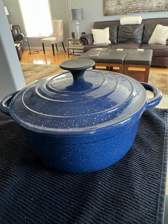 Cast iron enamel Cookware in Other in Kitchener / Waterloo