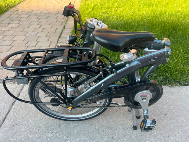 Dahon Mu XL dans Randonnée, ville et hybrides  à Ville de Montréal