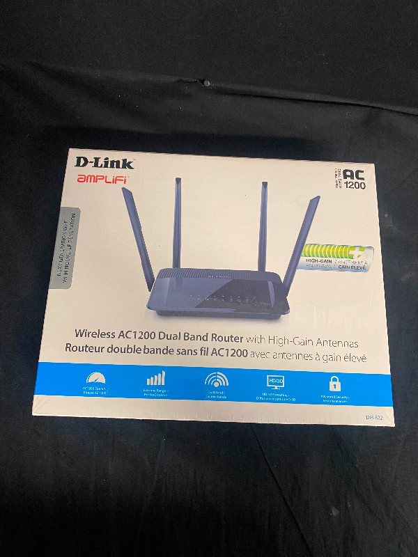 Brand New D-Link Wireless Router in Networking in Moncton