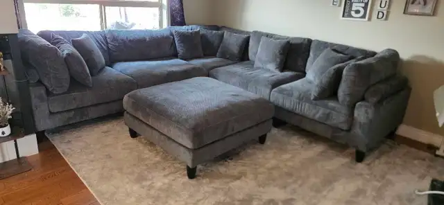 Like new huge sectional