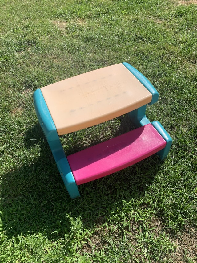 Child’s picnic table Toys & Games Barrie Kijiji
