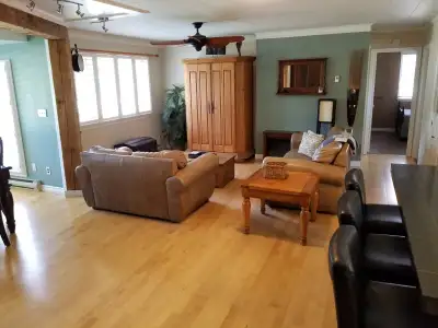 Christmas and New Years Rentals at discount prices at Bluehaven Cottage, just north of Grand Bend by...