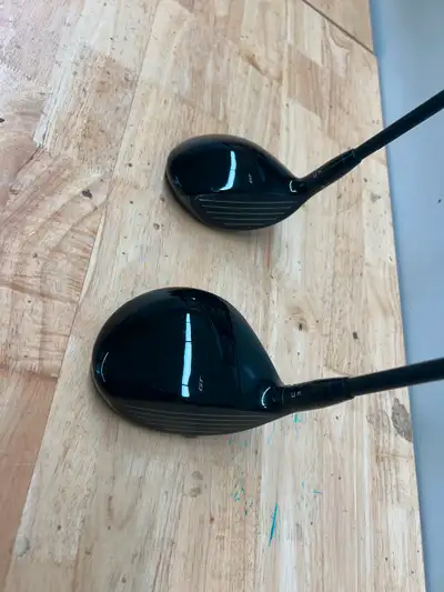 Titleist GT2 fairway woods. Right handed, head covers included. 4 wood - 16.5 degree. Tensei Black 7...