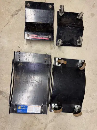 regular retail price 146.90 $ tax incl. one set 50$ both sets 90$ great for moving your car into the...