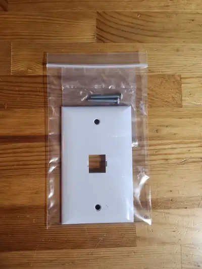 Single Network Port Wall Plate with Screws, View more