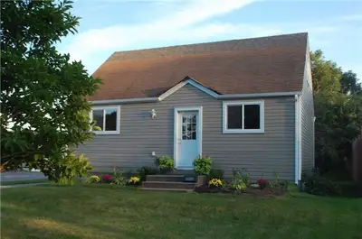 Three Bedroom house for rent in Oshawa