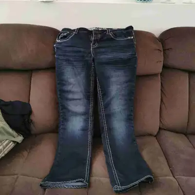 woman's jeans, View more