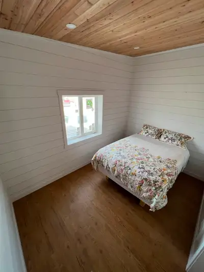 CSA certified, steel-framed modular house with full kitchen, full bathroom (tub/shower), living/dini...