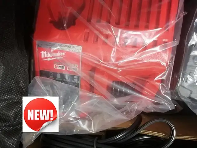 Milwaukee M18 Battery & Charger Starter Kit | Brand New Kits!!! in Other in Oakville / Halton Region - Image 4